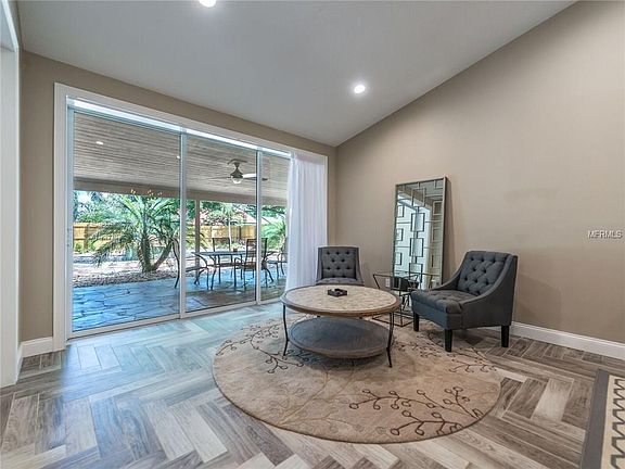 5th image of 6325 Greengrove Ct