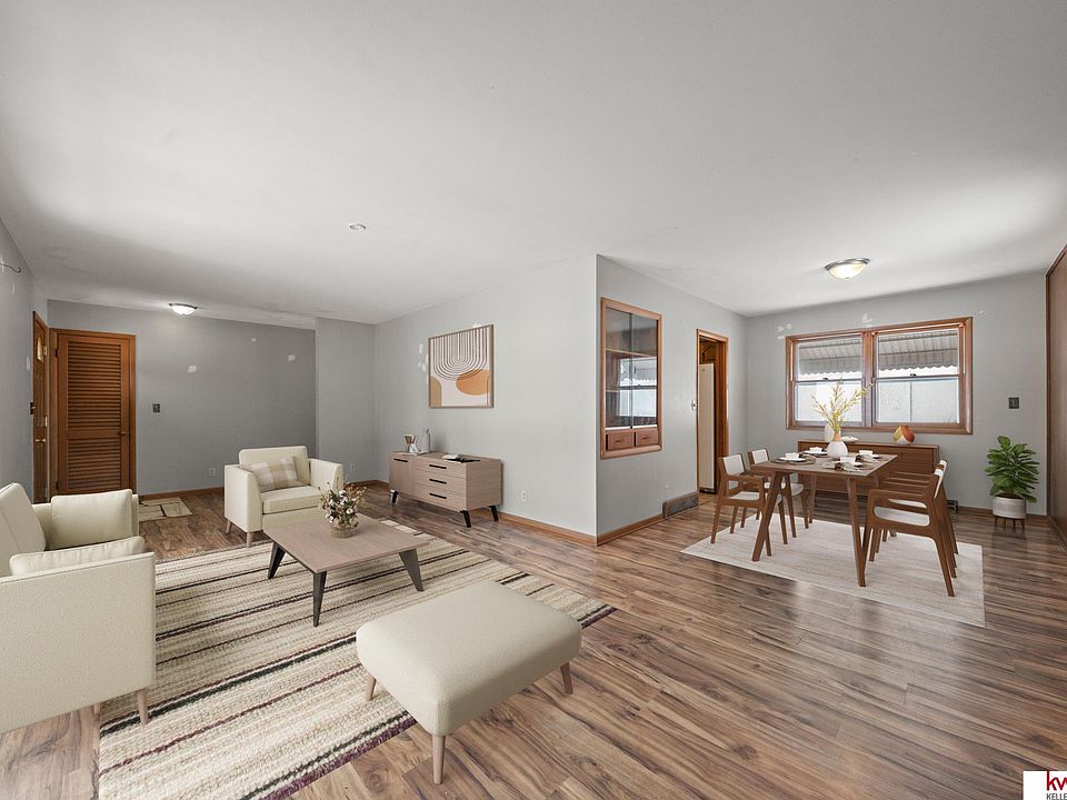 1st image of 414 N 7th St