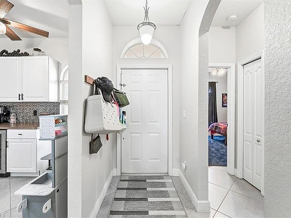 5th image of 12748 Ivory Stone LOOP