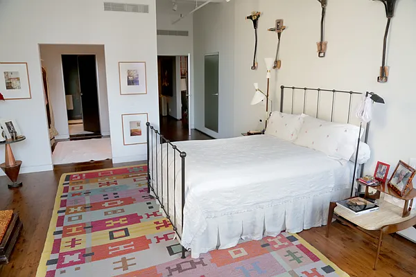 Sold by Marilyn Ontell, LREB | media 26