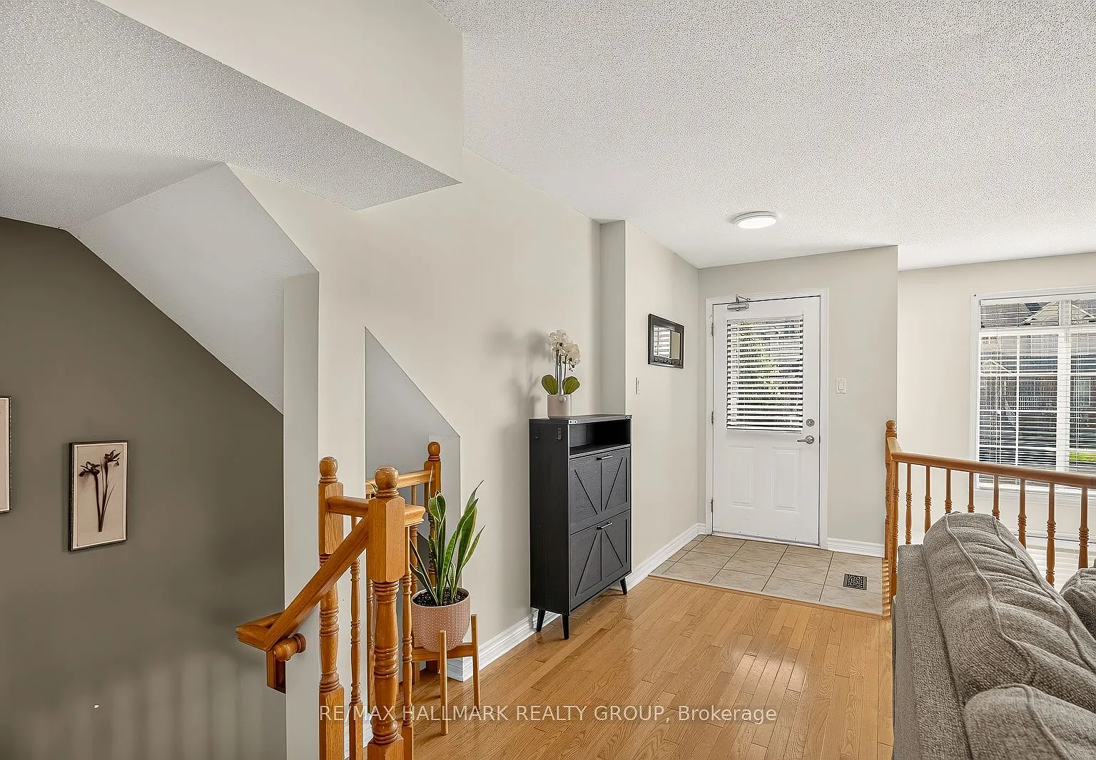 2 bed, $2,600 — Photo 4