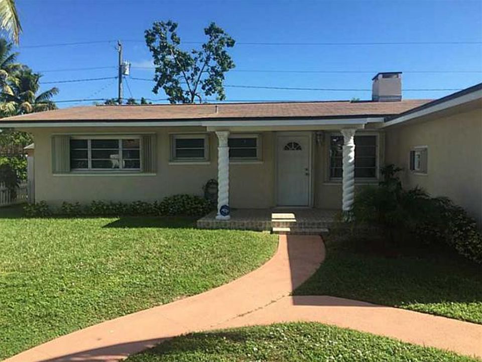 1st image of 9366 Jamaica Dr