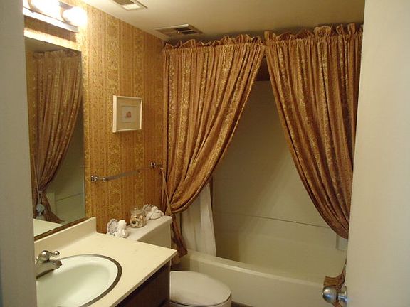 4th image of 56 Club House Dr APT 204