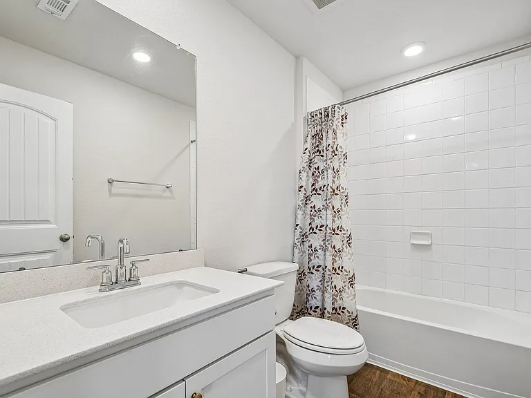 405 Mais Dr — Photo 17
