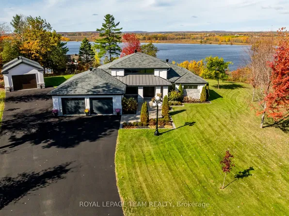 153 Adrien St, Clarence Rockland, ON K4K 1K7