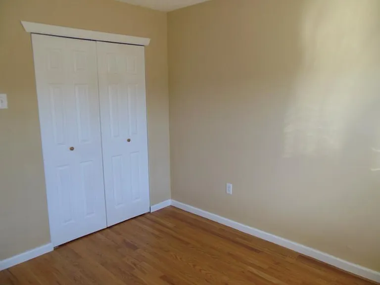 389 Penns Way — Photo 12
