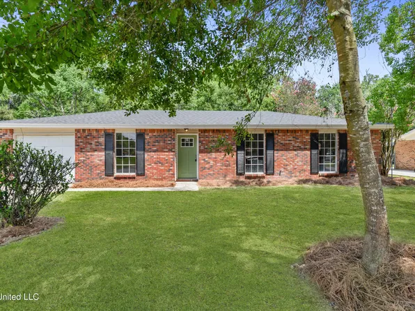 7200 Greenbriar St, Ocean Springs, MS 39564