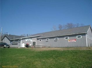 323 Ridge Rd, Fairfield, ME 04937