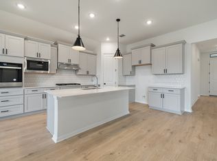 300 Treadwell Ln, Kyle, TX 78640