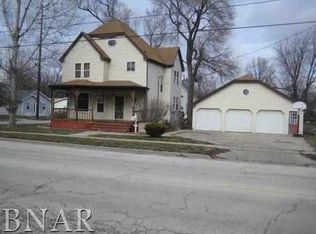 803 E Washington St, Clinton, IL 61727