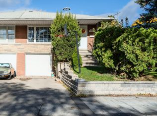 188 Upper Canada Dr, Toronto, ON M2P 1S8