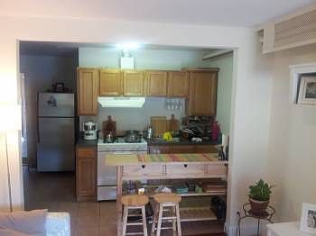 3rd image of 2009 46th St