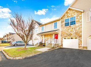 3 Mindy Dr, Somerset, NJ 08873
