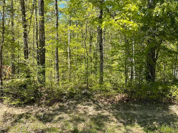 137 Shelley Ln, Fairfield Glade, TN 38558