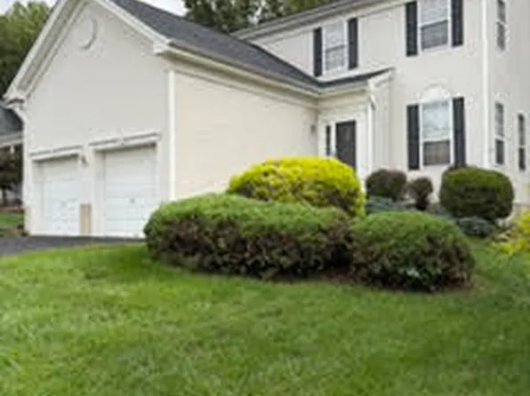 54 Waterford Ave, Morganville, NJ 07751