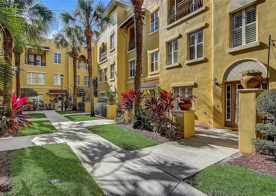 1st image of 625 Casabella Cir