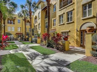 625 Casabella Cir, Tampa, FL 33609