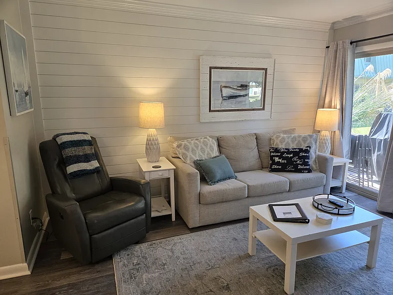 32 S Forest Beach Dr #58 — Photo 18