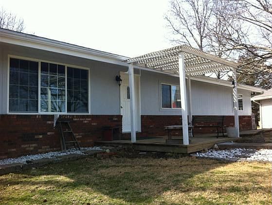 2nd image of 4183 Blackbird Rd