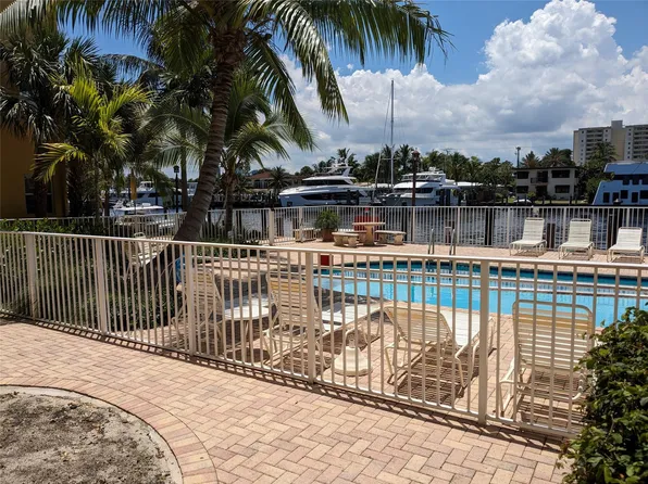815 Middle River Dr 110, Fort Lauderdale, FL 33304