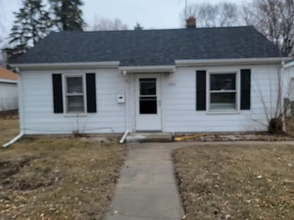 1809 Edgewood Ave S, Saint Louis Park, MN 55426