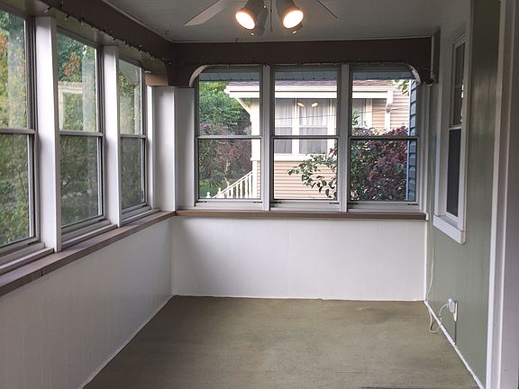 2nd image of 212 E Washington St