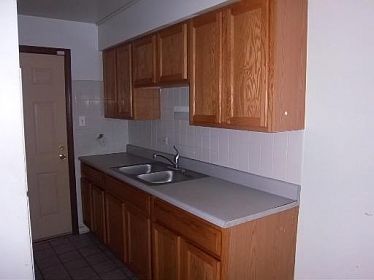 3rd image of 13717 S Stewart Ave #17A2E
