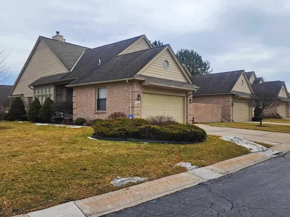 42688 Jason Ct #91, Sterling Heights, MI 48313
