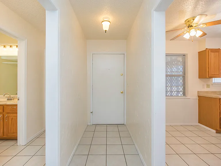 1302 Sequoyah Ave — Photo 5