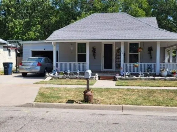 402 N Washington St, El Dorado, KS 67042