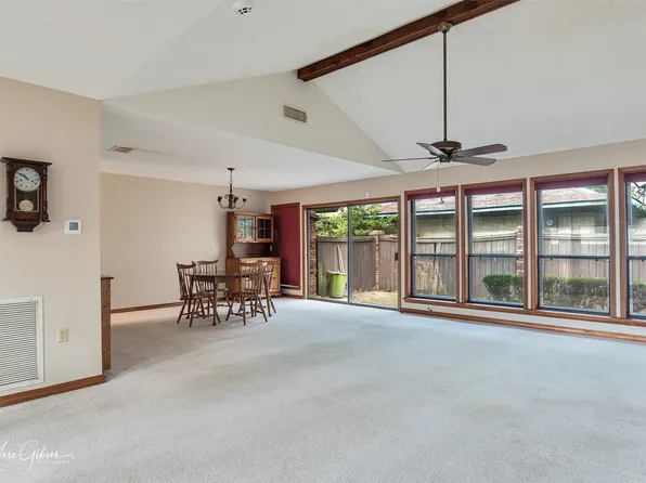 222 Country Ln, Haughton, LA 71037