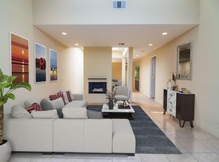 1242 E Andreas Rd, Palm Springs, CA 92262