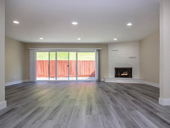 5th image of 3309 Shasta Dr