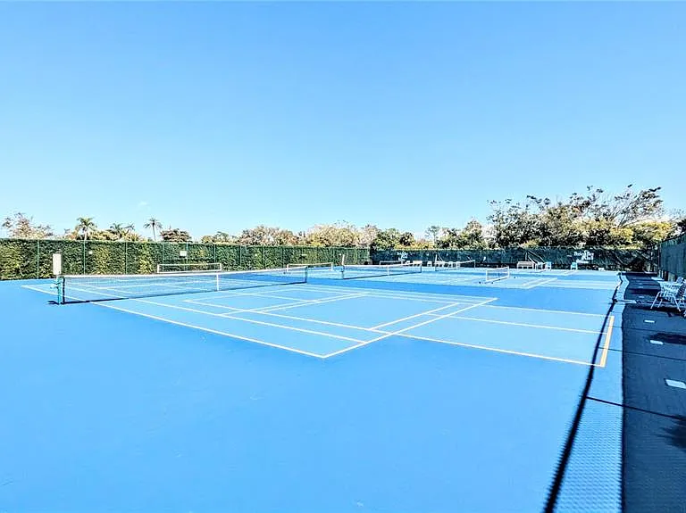 958 Sandpiper Cir #958 — Photo 41