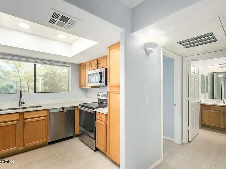 9990 N Scottsdale Rd #1030 — Photo 15