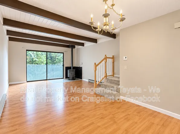 7650 Birch Bay Dr, Blaine, WA