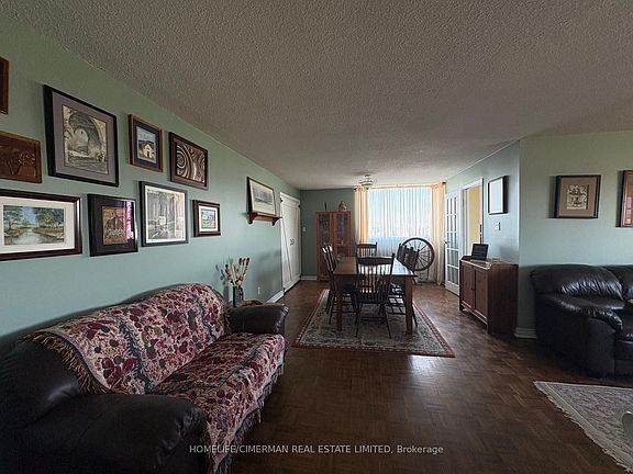 3rd image of 133 Torresdale Ave #2007