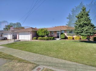 38044 Alta Dr, Fremont, CA 94536