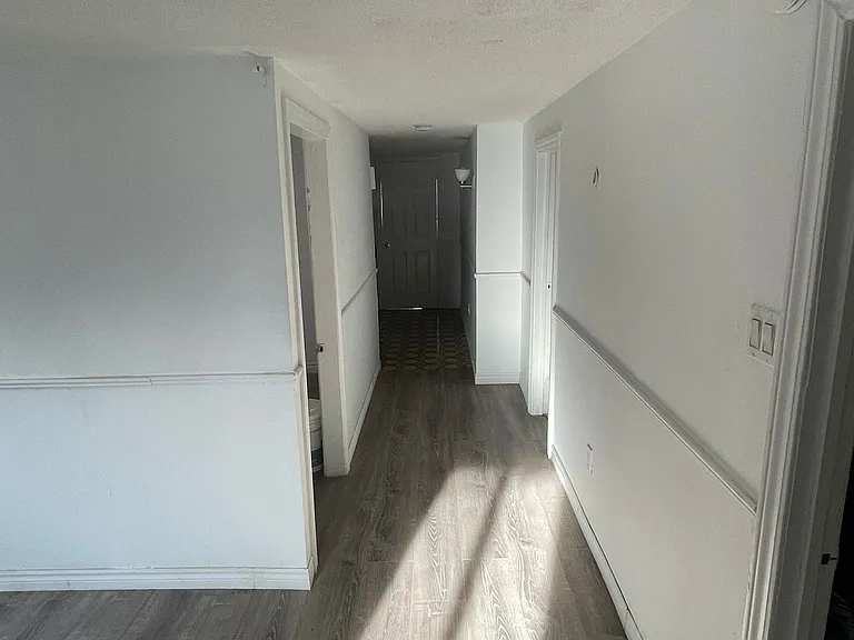 7292 Redfox Rd — Photo 9