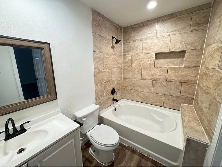 122 Oak St — Photo 7
