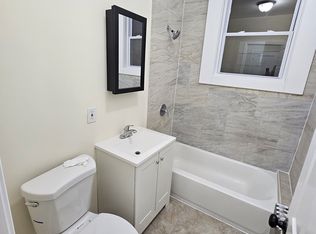 178 Brookwood St #A1, East Orange, NJ 07018