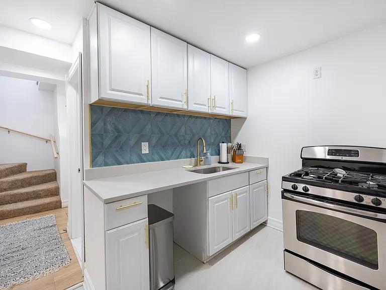 1523 E Madge Ave #1 — Photo 10