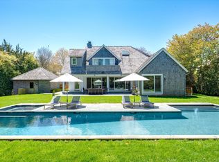 67 Hand Ln, Amagansett, NY 11930