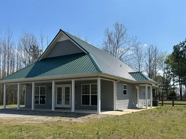 2130 Indian Mound Rd, Woodlawn, TN 37191