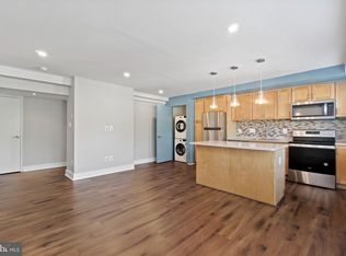 212 Oakwood St SE APT 220, Washington, DC
