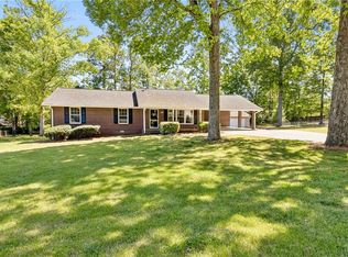 968 Gunter Cir, Lawrenceville, GA 30043