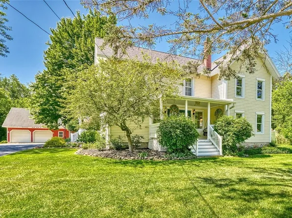 956 Willits Rd, Ontario, NY 14519