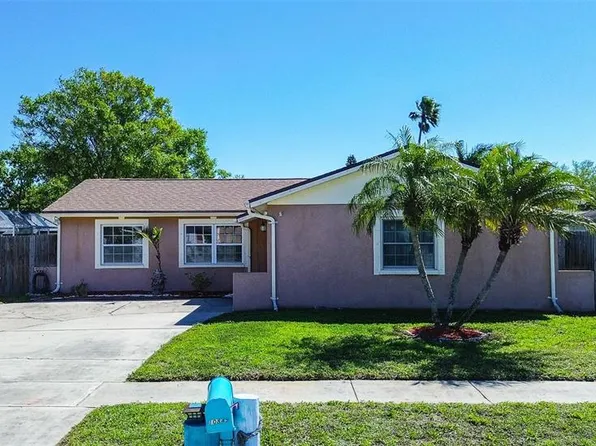 10849 92nd St, Seminole, FL 33777