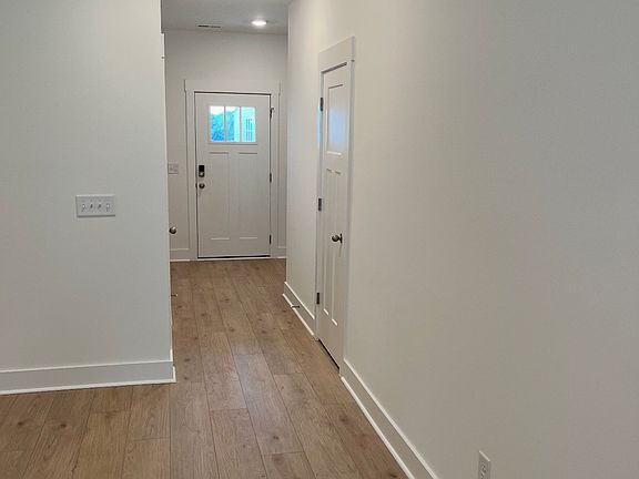4th image of 268 Silo Ridge Dr