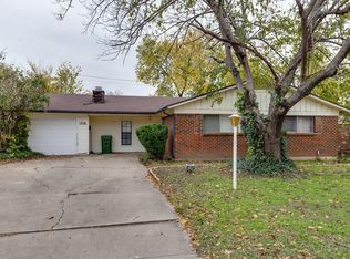 1216 Norwood Dr, Hurst, TX 76053